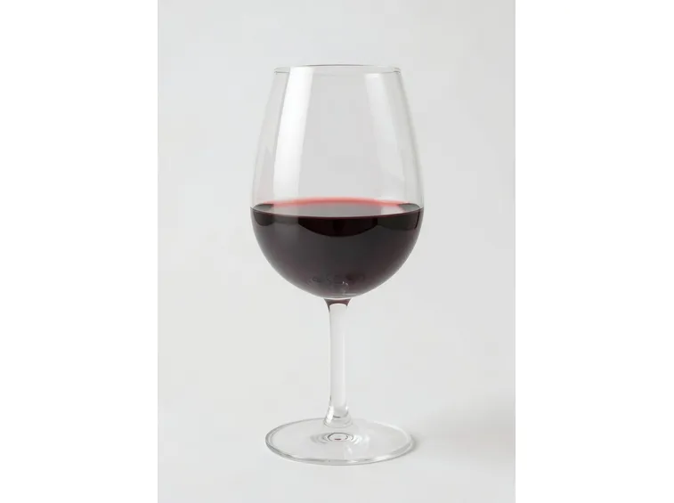 calice vino rosso giovane