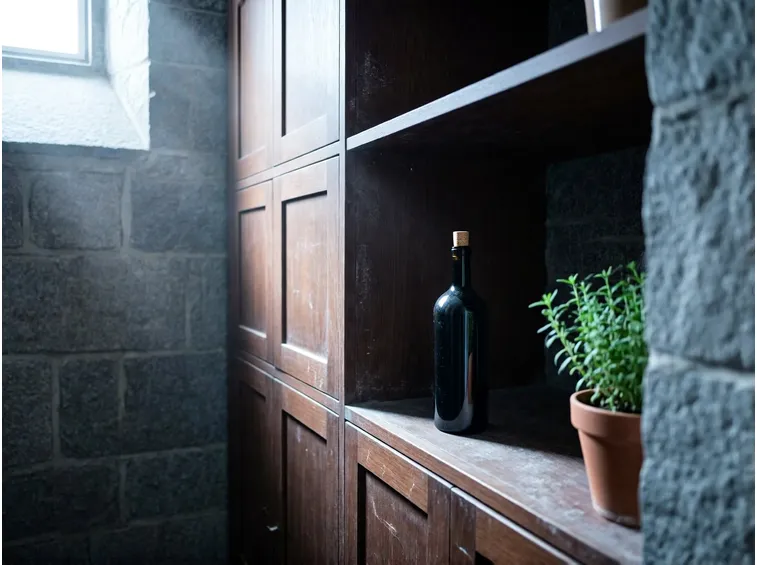 Luce e temperatura: dove sistemare l'olio in casa, in cantina o in garage